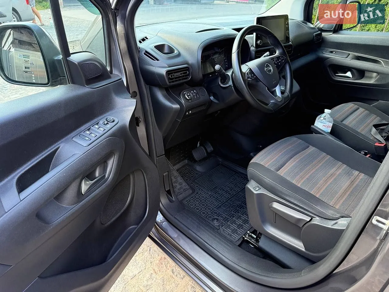 2020 Opel Combo - мініатюра 8