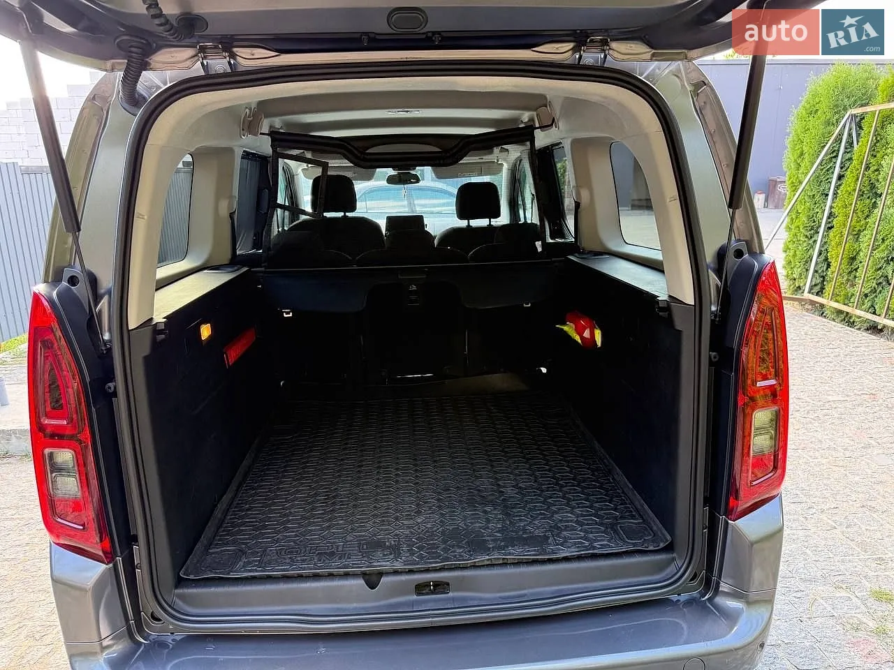 2020 Opel Combo - мініатюра 19