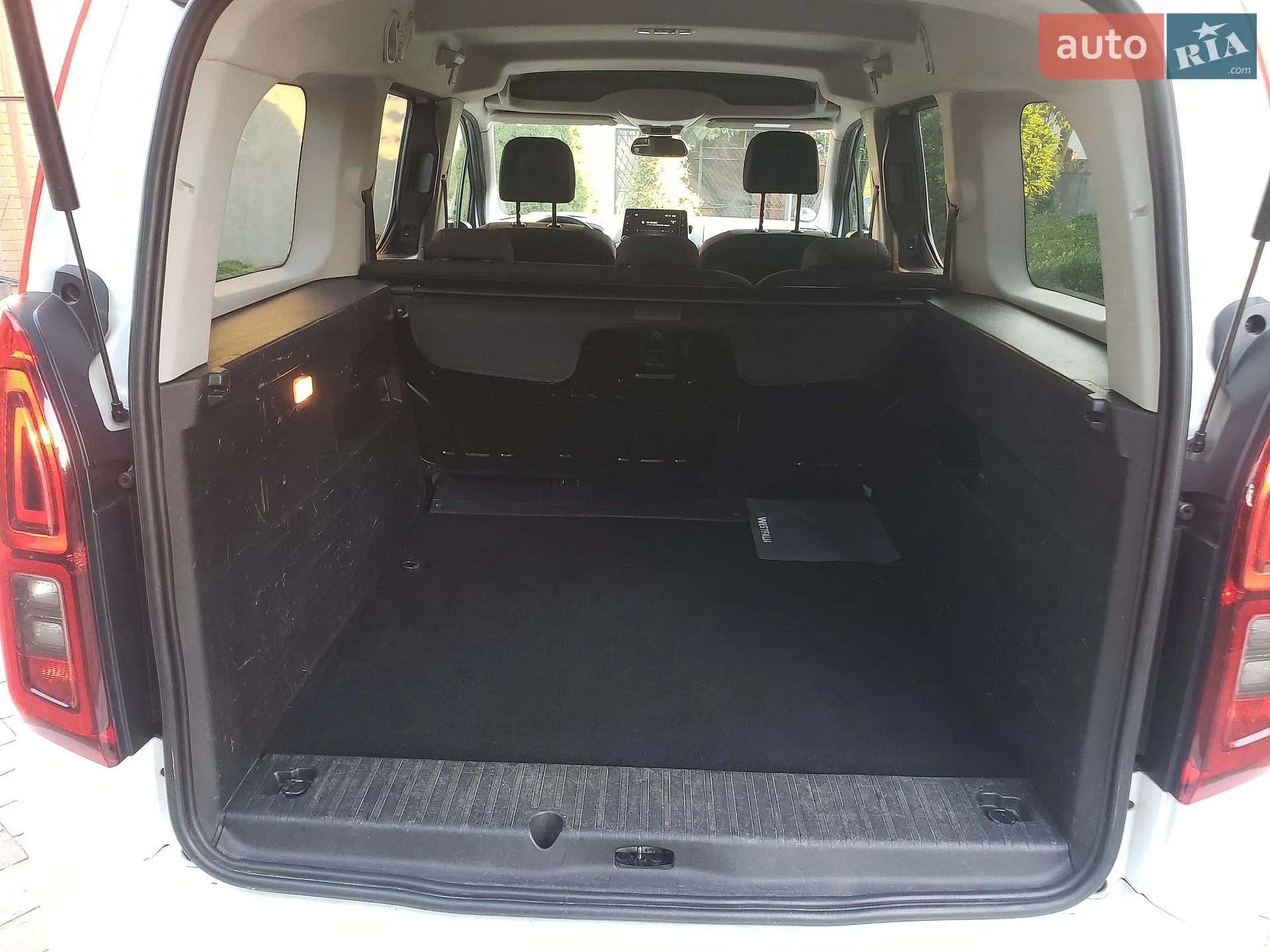 2020 Opel Combo - мініатюра 59