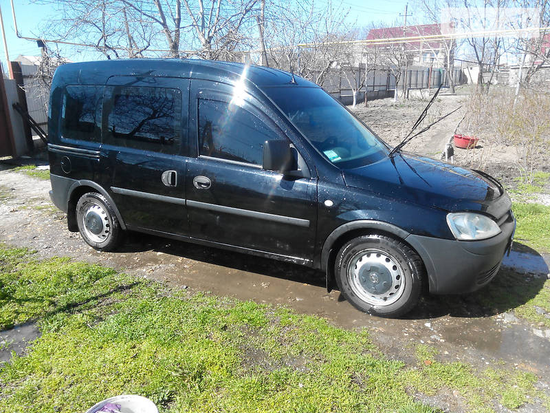 Универсал Opel Combo 2006 в Одессе