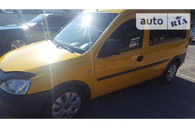 Минивэн Opel Combo 2008 в Чернигове