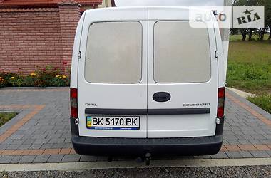 Минивэн Opel Combo 2006 в Дубно