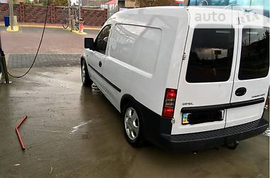 Грузопассажирский фургон Opel Combo 2006 в Ровно