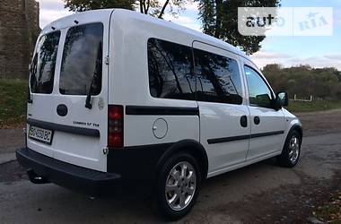 Грузопассажирский фургон Opel Combo 2003 в Тернополе