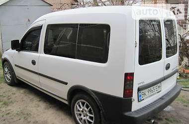 Вантажопасажирський фургон Opel Combo 2006 в Вараші