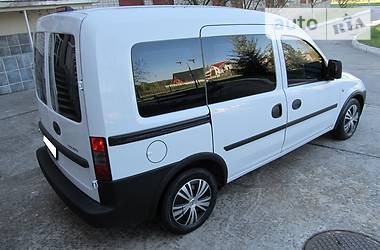 Минивэн Opel Combo 2011 в Нетешине