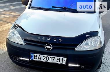 Грузопассажирский фургон Opel Combo 2011 в Александрие