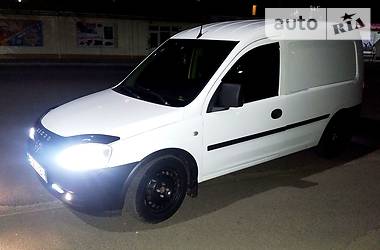 Грузопассажирский фургон Opel Combo 2011 в Александрие