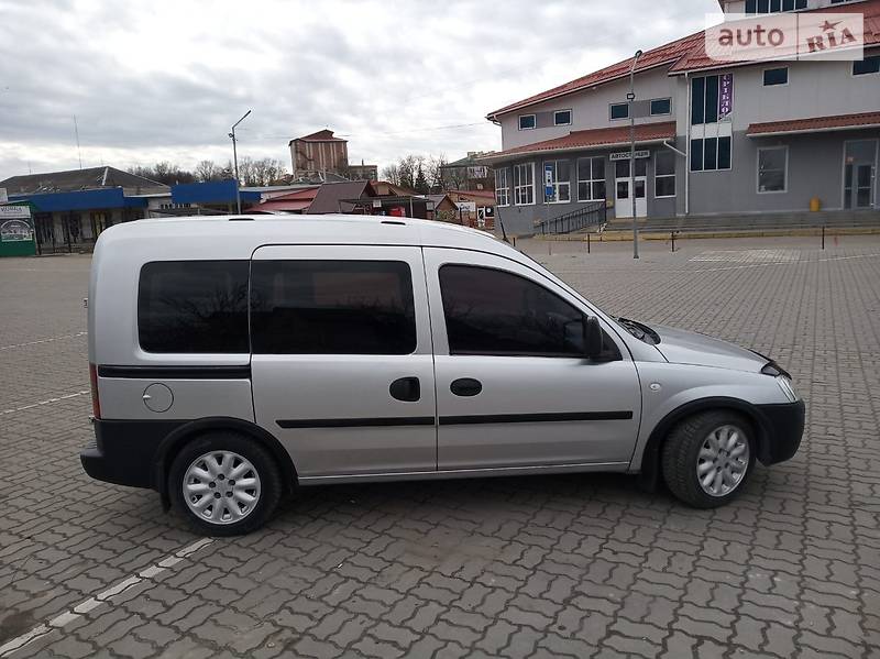 Мінівен Opel Combo 2006 в Львові
