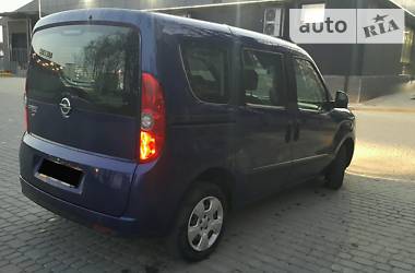 Универсал Opel Combo 2012 в Львове