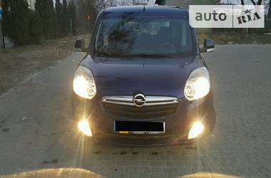 Универсал Opel Combo 2012 в Львове