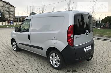 Грузопассажирский фургон Opel Combo 2016 в Львове