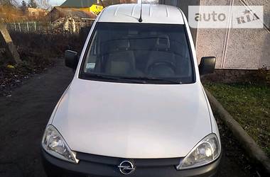 Хэтчбек Opel Combo 2008 в 