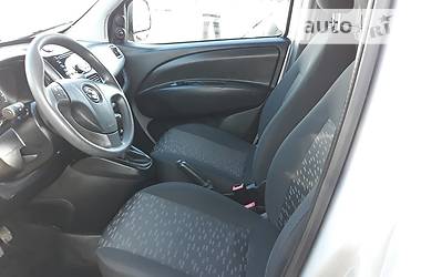 Грузопассажирский фургон Opel Combo 2017 в 
