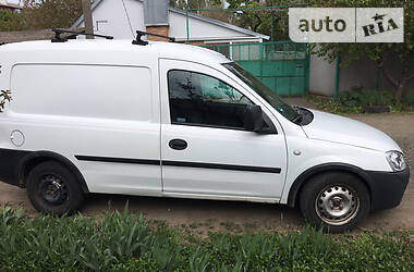 Грузопассажирский фургон Opel Combo 2007 в Никополе