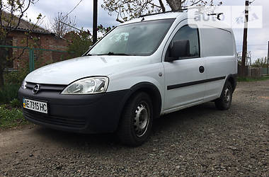 Грузопассажирский фургон Opel Combo 2007 в Никополе