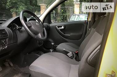 Грузопассажирский фургон Opel Combo 2009 в Киеве