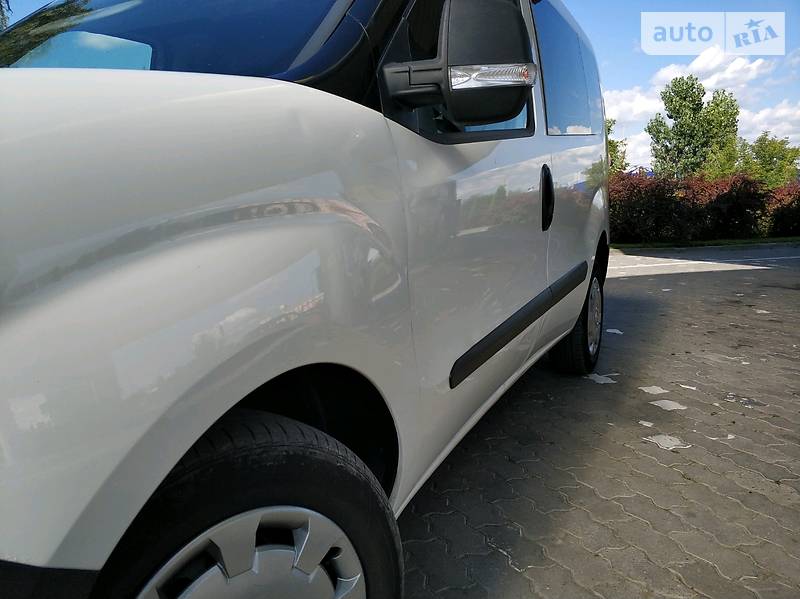Універсал Opel Combo 2015 в Дубні