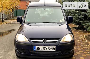 Минивэн Opel Combo 2010 в Киеве