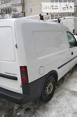 Грузопассажирский фургон Opel Combo 2009 в Луцке