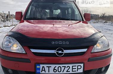 Мінівен Opel Combo 2009 в Калуші