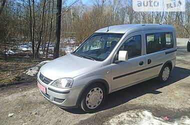 Минивэн Opel Combo 2008 в Ровно