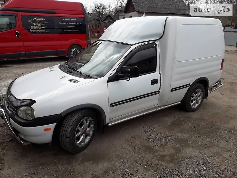 Пікап Opel Combo 1993 в Чернівцях