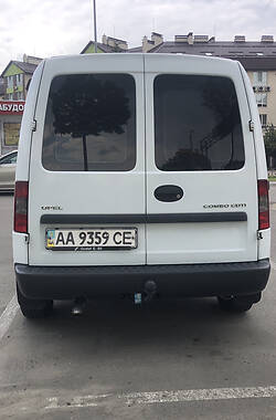 Минивэн Opel Combo 2010 в Киеве