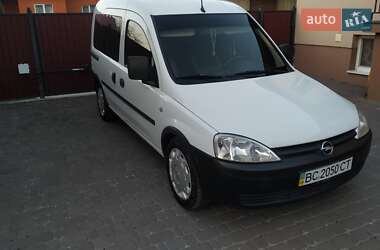 Минивэн Opel Combo 2009 в Львове