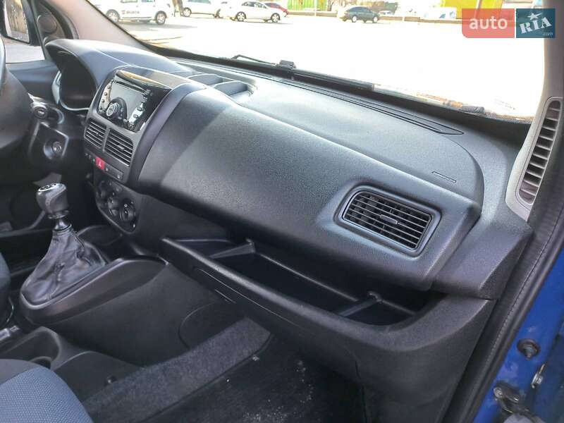 Мінівен Opel Combo 2012 в Вінниці фото 38 Мінівен Opel Combo 2012 в Вінниці