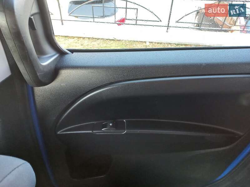 Мінівен Opel Combo 2012 в Вінниці фото 57 Мінівен Opel Combo 2012 в Вінниці