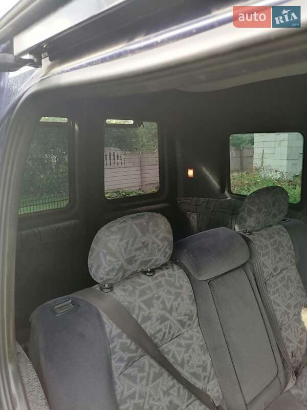 Минивэн Opel Combo 2005 в Надворной