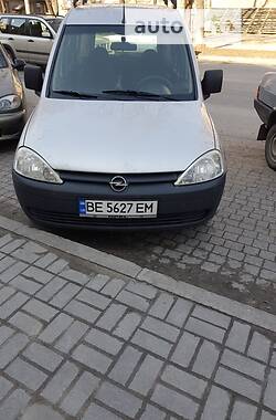 Купе Opel Combo 2006 в Черновцах