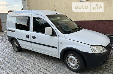 Opel Combo 2011