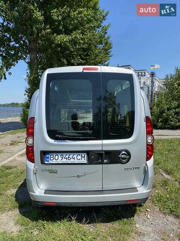 Минивэн Opel Combo 2012 в Тернополе