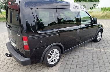 Универсал Opel Combo 2008 в 