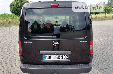 Универсал Opel Combo 2008 в 