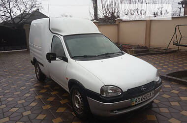Минивэн Opel Combo 2001 в 