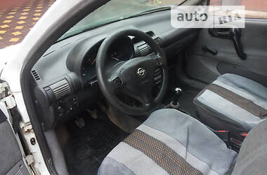 Минивэн Opel Combo 2001 в 