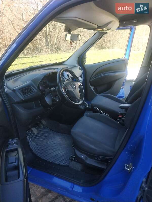Мінівен Opel Combo 2012 в Вінниці фото 10 Мінівен Opel Combo 2012 в Вінниці