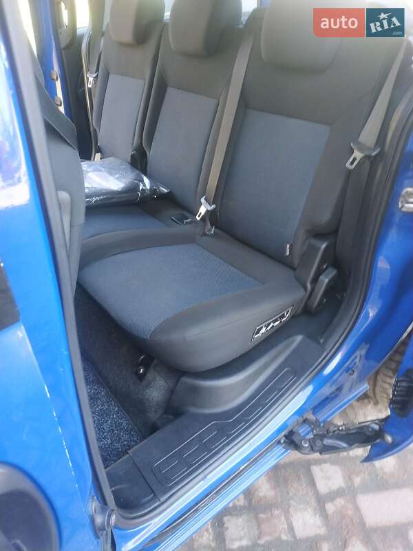 Мінівен Opel Combo 2012 в Вінниці фото 12 Мінівен Opel Combo 2012 в Вінниці