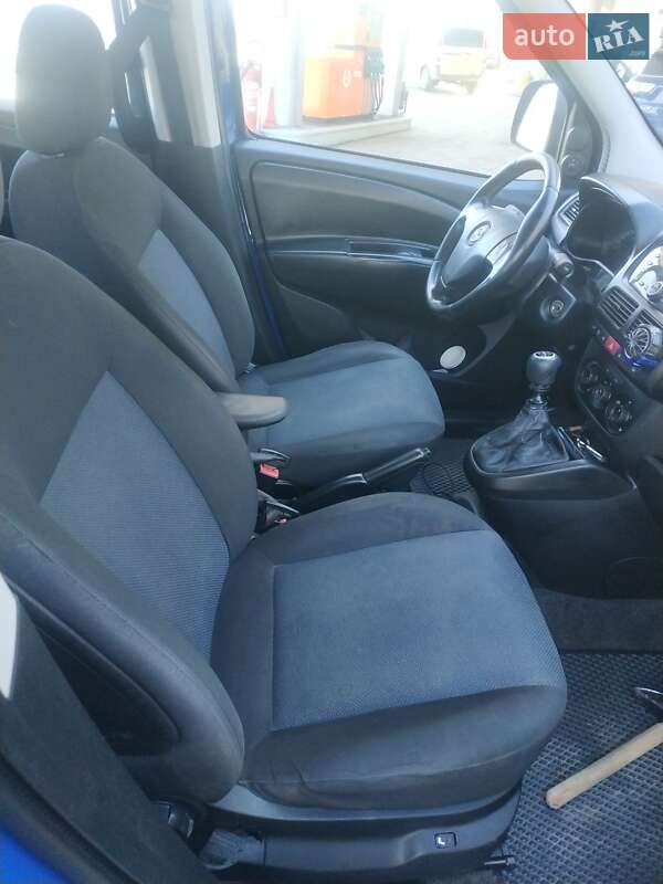 Мінівен Opel Combo 2012 в Вінниці фото 23 Мінівен Opel Combo 2012 в Вінниці