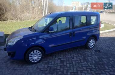 Минивэн Opel Combo 2012 в Виннице