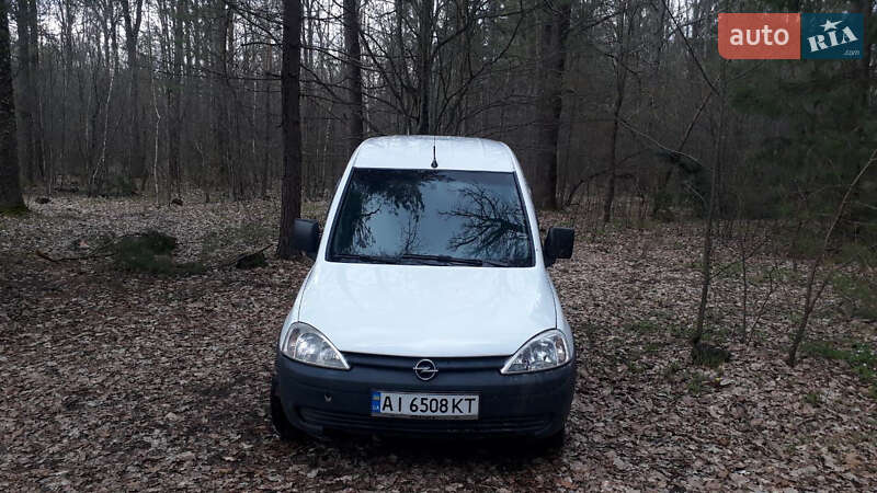 Opel Combo 2005