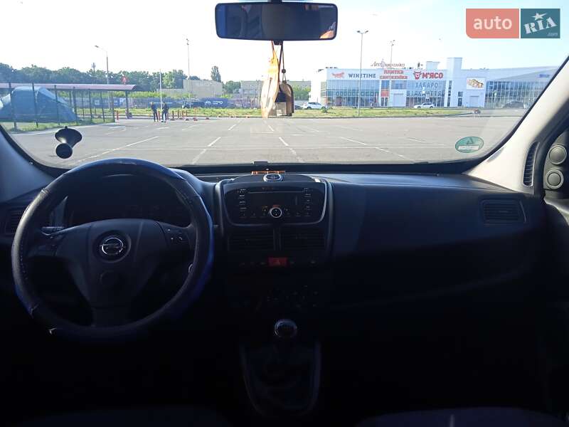 Минивэн Opel Combo 2012 в Киеве