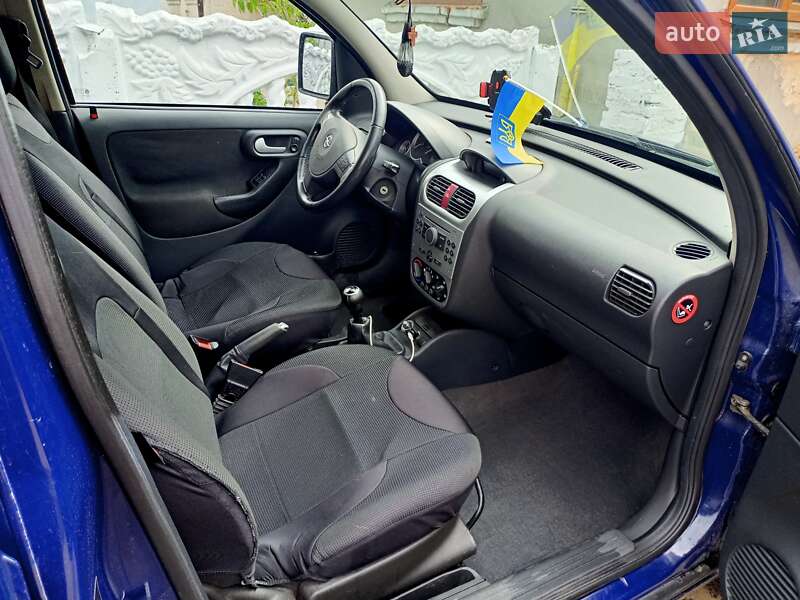 Минивэн Opel Combo 2006 в Рожище