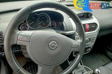 Минивэн Opel Combo 2006 в Рожище