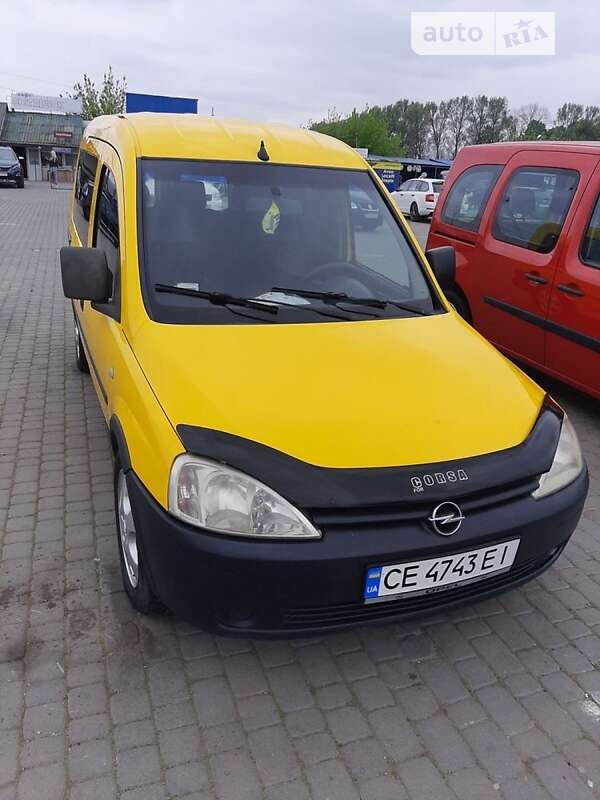 Минивэн Opel Combo 2008 в Черновцах