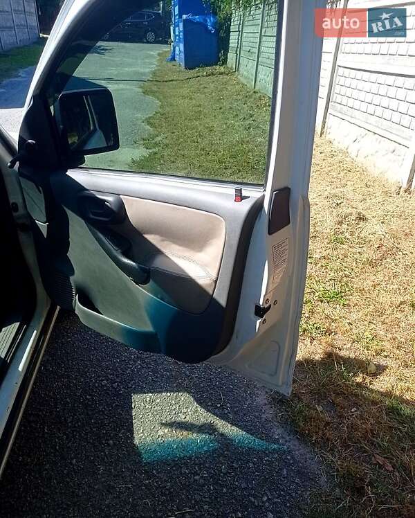 Минивэн Opel Combo 2002 в Киеве