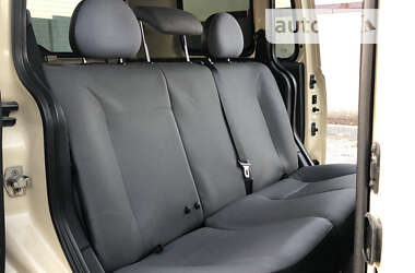 Минивэн Opel Combo 2008 в 